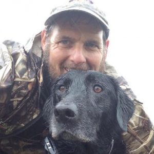 Sel Felaketinde Hayat Mücadelesi Veren Pitbull'lar